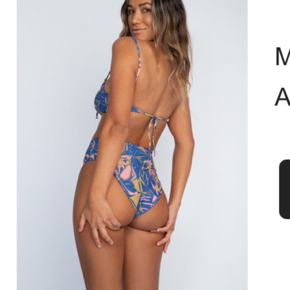 Skatie Tropical Print Bikini. Size large Top, Size medium bottoms - Picture 2 of 5
